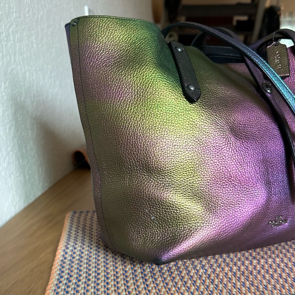 Coach Iridescent Green and Purple Pebbled Leather Tote - Picture 2 of 8